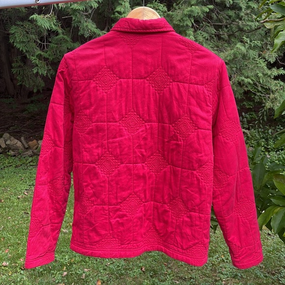 Quilted Light Jacket - Picture 2 of 8